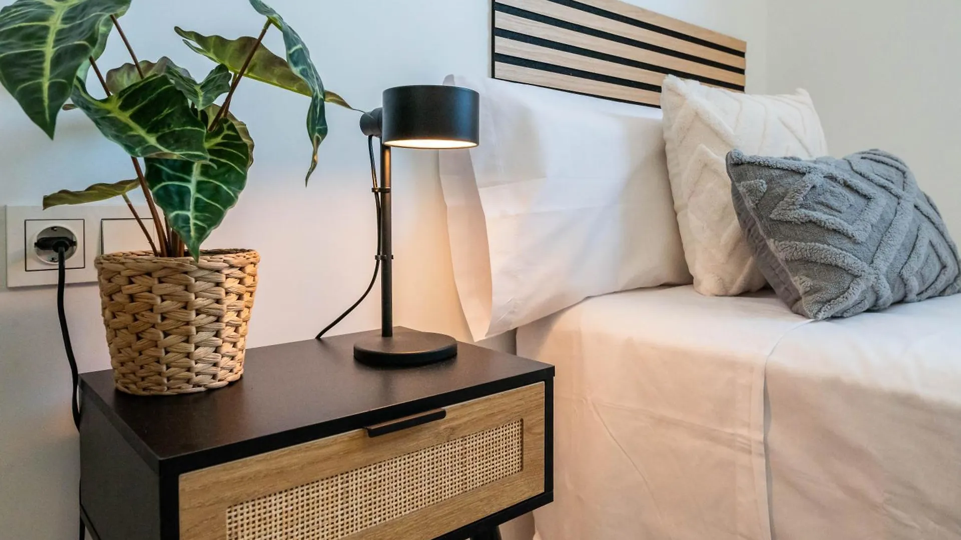 Xpce Urban 12 Malaga Skyline - Parking Free Apartment Spain