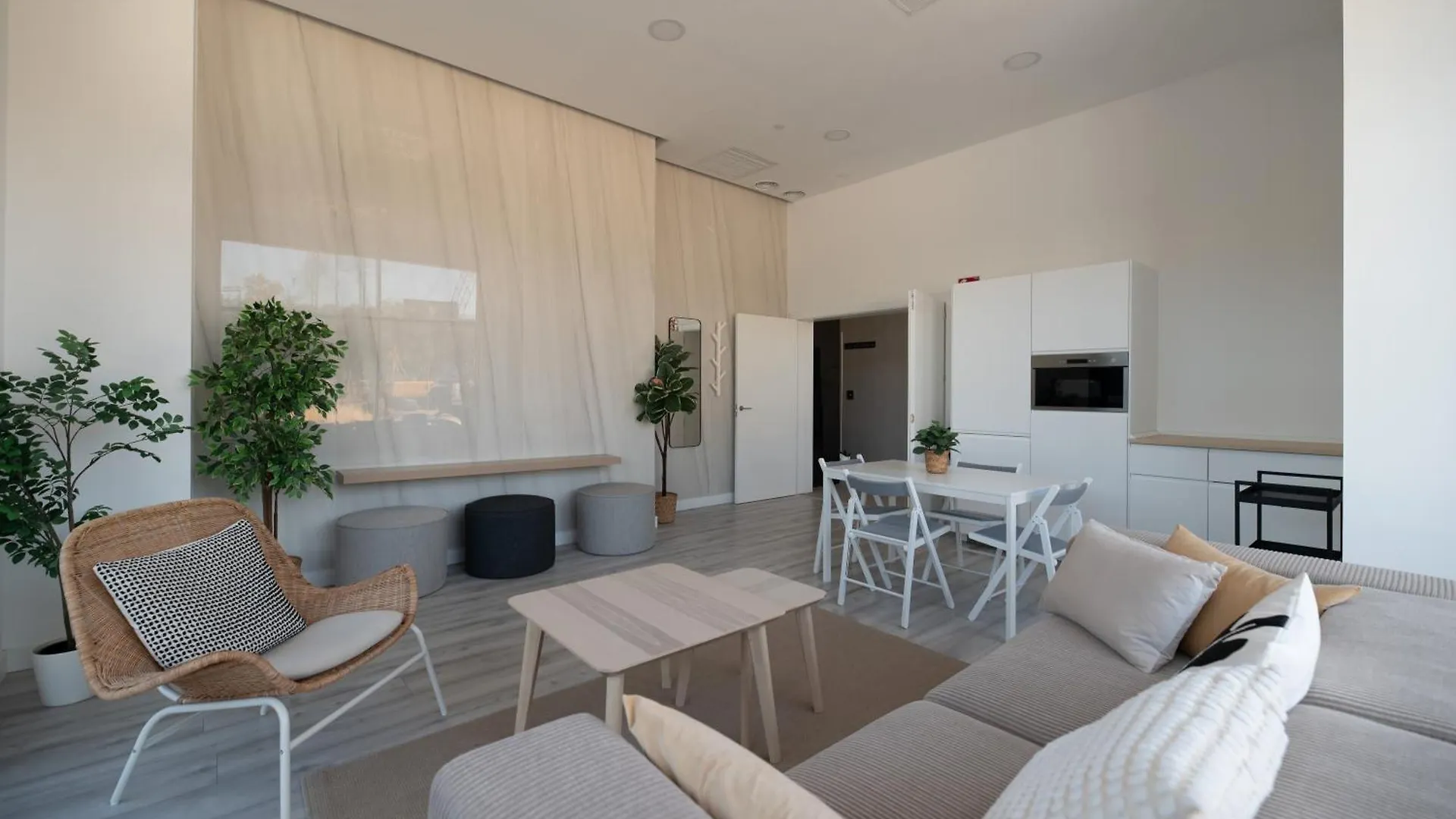 Xpce Urban 12 Malaga Skyline - Parking Free Apartment Spain