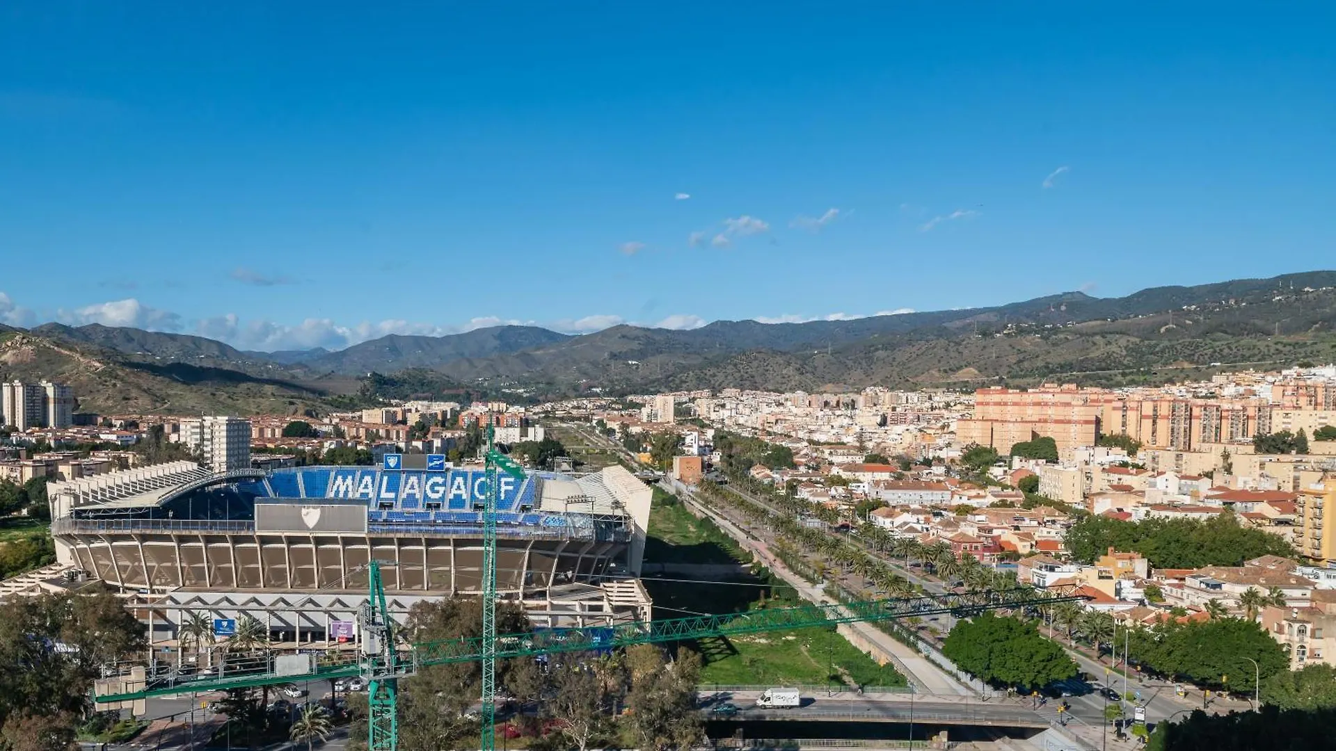 Xpce Urban 12 Malaga Skyline - Parking Free Apartment 0*,